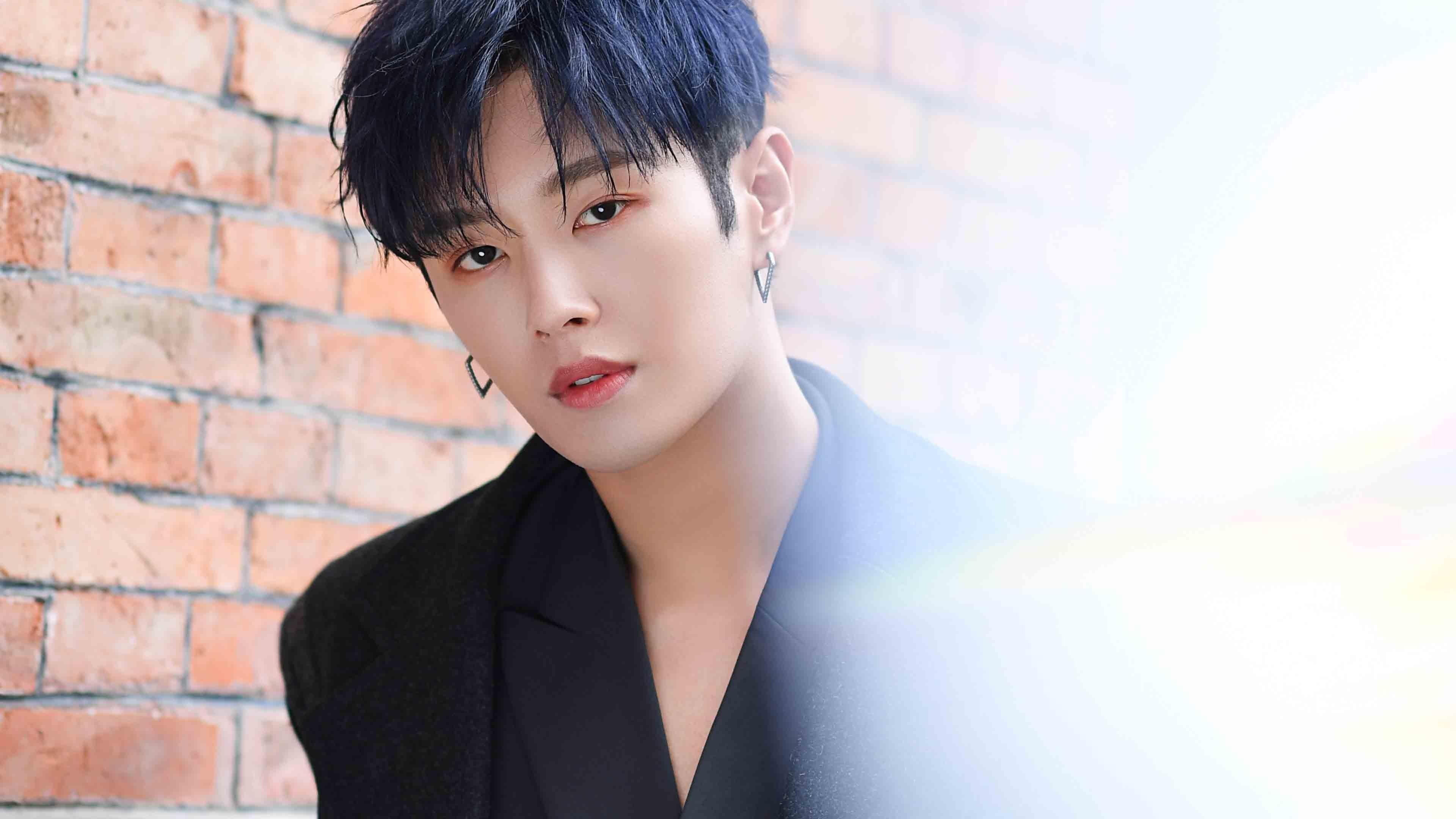 开云体育入口-“荒野追击:沙漠与山林的极限战斗”,荒野 沙漠