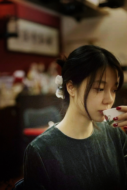 开云娱乐app安全登录-“雪地飙车：北极圈的冰雪战神”，极地雪橇车